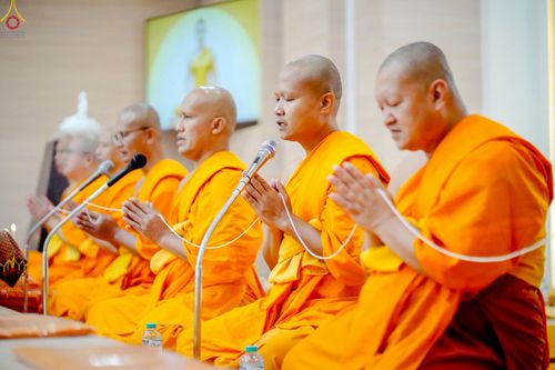 ภาพ No.241704:วันอาทิตย์ที่ 24 สิงหาคม พ.ศ. 2568 พิธีทอดผ้าป่า ฉลองครบรอบ 10 ปี ศูนย์ปฏิบัติธรรมพัทลุง