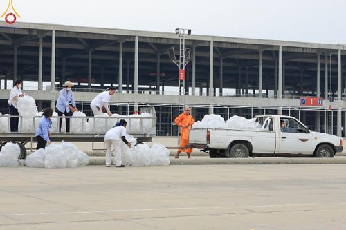 ภาพ No.122409:V.23 อีกนิด การเตรียมงาน เก็บงาน การรับบุญของเจ้าหน้าที่หน่วยงานต่างๆ เพื่อโครงการธรรมยาตรา ปีที่ 12 ระหว่างวันที่ 2 - 31 มกราคม พ.ศ. 2567