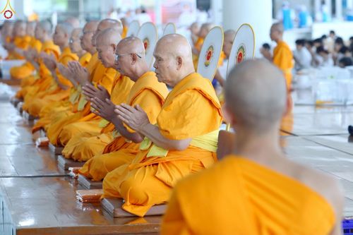 ภาพ No.240092:วันเสาร์ที่ 23 สิงหาคม พ.ศ. 2568 (วันพระ แรม 14 ค่ำ เดือน 9) พิธีบุพเปตพลี ครั้งที่ 169 ร่วมอุทิศบุญแด่หมู่ญาติที่ล่วงลับไปแล้ว และสืบทอดอายุพระพุทธศาสนา ณ หอฉันคุณยายอาจารย์ฯ วัดพระธรรมกาย