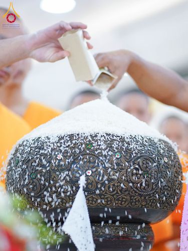 ภาพ No.198512:งานบุญล้านนา พิธีถวายสังฆทาน ตานข้าวใหม่,  พิธีทอดผ้าป่าบำรุงธุดงคสถานล้านนา,  พิธีถวายเครื่องเสียง เพื่อใช้ในงานพระพุทธศาสนา,  พิธีถวายรัตนบุปผา บูชาพระรัตนตรัย,  พิธีถวายภัตตาหารเป็นสังฆทาน วันอาทิตย์ที่ 19 มกราคม พุทธศักราช 2568  ณ ธุดงคสถานล้านนา