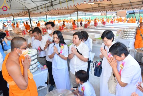 ภาพ No.116516:พิธีถวายภัตตาหารเป็นสังฆทาน แด่คณะพระธรรมยาตรา ปีที่ 12 วันที่ 22 มกราคม พ.ศ. 2567 ณ อนุสรณ์สถานบางนางแท่น จ.นครปฐม