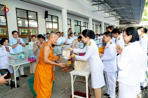 ภาพ No.237654:พิธีเจริญพระพุทธมนต์ ปฏิบัติธรรมเจริญสมาธิภาวนา และทำบุญตักบาตร ถวายพระราชกุศล เนื่องในโอกาสวันเฉลิมพระชนมพรรษา สมเด็จพระนางเจ้าสิริกิติ์ พระบรมราชินีนาถ พระบรมราชชนนีพันปีหลวง วันอังคารที่ 12 สิงหาคม พ.ศ. 2568  ณ อาคารปลูกศรัทธา 2 วัดพระธรรมกาย 