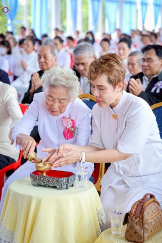 ภาพ No.272697:วันที่ 1 พฤศจิกายน พ.ศ. 2568 พิธีทอดกฐินสามัคคีทั่วไทย ณ วัดศรีวรรณวนาราม ต.คลองสาม อ.คลองหลวง จ.ปทุมธานี โดยคณะศิษยานุศิษย์ บูชาธรรม 81 ปี หลวงพ่อธัมมชโย