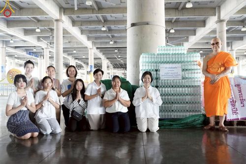 ภาพ No.219089:วันที่ 19-21 เมษายน พ.ศ. 2568 การเตรียมงานในลานธรรม , วิหารคด เพื่องานวันคุ้มครองโลก 22 เมษายน พ.ศ. 2568