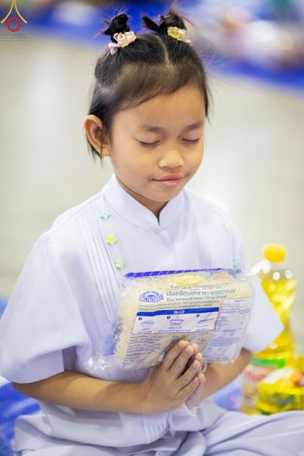 ภาพ No.207248:พิธีตักบาตร และปฏิบัติธรรมช่วงสาย ในวันมาฆบูชา วันพุธที่ 12 กุมภาพันธ์ พ.ศ. 2568 ณ วัดพระธรรมกาย จังหวัดปทุมธานี