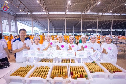 ภาพ No.121579:พิธีถวายภัตตาหารเป็นสังฆทาน แด่คณะพระธรรมยาตรา ปีที่ 12 วันที่ 31 มกราคม พ.ศ. 2567 ณ สภาธรรมกายสากล วัดพระธรรมกาย