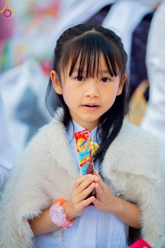 ภาพ No.197654:พิธีตักบาตรพระธรรมยาตรา ณ อนุสรณ์สถานลำดับที่ 4 สถานที่เกิดด้วยกายธรรม วัดโบสถ์(บน) ต.บางคูเวียง จ.นนทบุรี ในโครงการธรรมยาตรา กตัญญูบูชา มหาปูชนียาจารย์ พระมงคลเทพมุนี(สด จนฺทสโร) พระผู้ปราบมาร อนุสรณ์สถาน 7 แห่ง ปีที่ 13 วันที่ 19 มกราคม พ.ศ. 2568