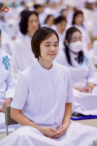 ภาพ No.277156:วันอาทิตย์ที่ 7 ธันวาคม พ.ศ. 2568 พิธีบูชาข้าวพระ ณ สภาธรรมกายสากล วัดพระธรรมกาย