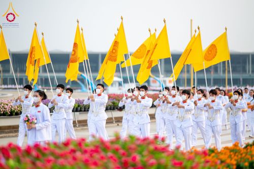ภาพ No.63156:โครงการอุปสมบทหมู่ บูชาธรรมหลวงพ่อธัมมชโย พ.ศ.2567 ณ ลานธรรม พระมหาธรรมกายเจดีย์ วัดพระธรรมกาย วันที่ 13 เมษายน พ.ศ.2567