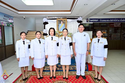 ภาพ No.260906:อำเภอคลองหลวง จัดพิธีสรงน้ำพระบรมศพ สมเด็จพระนางเจ้าสิริกิติ์ พระบรมราชินีนาถ พระบรมราชชนนีพันปีหลวง  ด้วยสำนึกในพระมหากรุณาธิคุณตราบนิจนิรันดร์ วันที่ 26 ตุลาคม พ.ศ. 2568 เวลา 09.30 น. ณ ที่ว่าการอำเภอคลองหลวง จังหวัดปทุมธานี