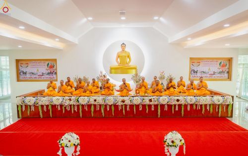 ภาพ No.257010:วันพฤหัสบดีที่ ๑๖ ตุลาคม พ.ศ. ๒๕๖๘ พิธีทอดกฐินสามัคคีเพื่อรองรับประดิษฐานองค์เจดีย์ ณ ศูนย์ปฏิบัติธรรมเถินเทิดธรรม อ.เถิน จ.ลำปาง