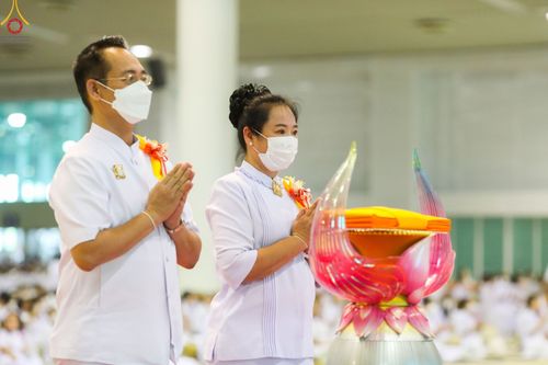 ภาพ No.88965:พิธีทอดผ้าป่าสมทบกฐินครั้งที่ 2 วันศุกร์ที่ 29 กันยายน พ.ศ. 2566 วันเพ็ญขึ้น 15 ค่ำ เดือน 10 ณ ห้องแก้วสารพัดนึก 1 วัดพระธรรมกาย