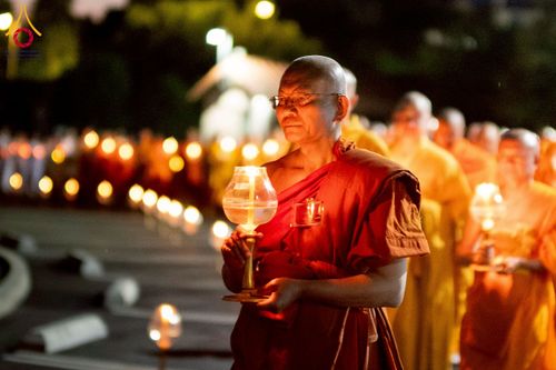 ภาพ No.225732:วันอาทิตย์ที่ 11 พฤษภาคม พ.ศ. 2568 วัดพระธรรมกายแคลิฟอร์เนีย จัดงานวิสาขบูชานานาชาติ และถวายมหาสังฆทานคณะสงฆ์ 120 รูป