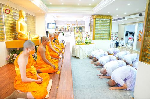 ภาพ No.68067:พิธีบรรพชาสามเณร รุ่นที่ 9 ประจำปี 2565 ณ วัดพระธรรมกายฮ่องกง ประเทศสาธารณรัฐประชาชนจีน วันที่ 24 ธันวาคม พ.ศ. 2565