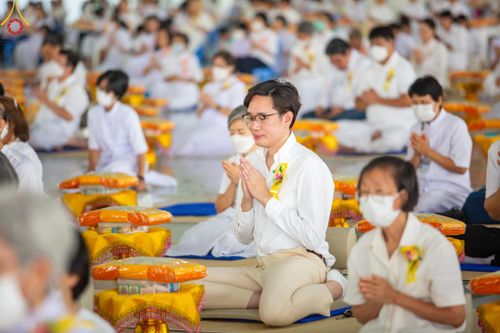 ภาพ No.115558:พิธีเจริญพระพุทธมนต์ และถวายภัตตาหาร ในวาระครบ 115 ปี วันคล้ายวันเกิด คุณยายอาจารย์ มหารัตนอุบาสิกาจันทน์ ขนนกยูง (ผู้ให้กำเนิดวัดพระธรรมกาย) วันศุกร์ที่ 19 มกราคม พ.ศ. 2567 ณ หอฉันคุณยายอาจารย์ วัดพระธรรมกาย
