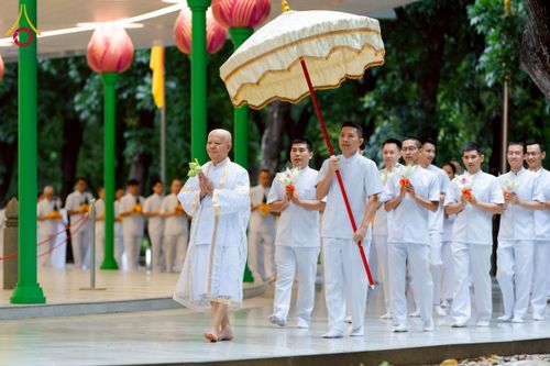 ภาพ No.223587:วันที่ 11 พฤษภาคม พ.ศ. 2568 พิธีบรรพชาของอุบาสก พิสิทธิ์ หมื่นแกล้ว  ณ วัดพระธรรมกาย