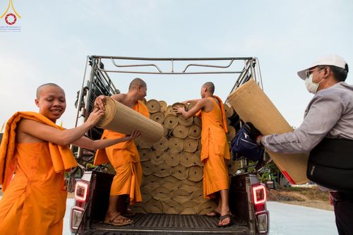 ภาพ No.113421:V.12 พลังหมู่ การเตรียมงาน เก็บงาน การรับบุญของเจ้าหน้าที่หน่วยงานต่างๆ เพื่อโครงการธรรมยาตรา ปีที่ 12 ระหว่างวันที่ 2 - 31 มกราคม พ.ศ. 2567