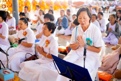 ภาพ No.189328:พิธีทอดผ้าป่าทำนุบำรุงศาสนสถาน ในโครงการธรรมยาตรา กตัญญูบูชา มหาปูชนียาจารย์ พระมงคลเทพมุนี(สด จนฺทสโร) พระผู้ปราบมาร อนุสรณ์สถาน 7 แห่ง ปีที่ 13 ณ วัดใหม่นพรัตน์  ต.เนินพระปรางค์ อ.สองพี่น้อง จ.สุพรรณบุรี วันที่ 5 มกราคม พ.ศ. 2568