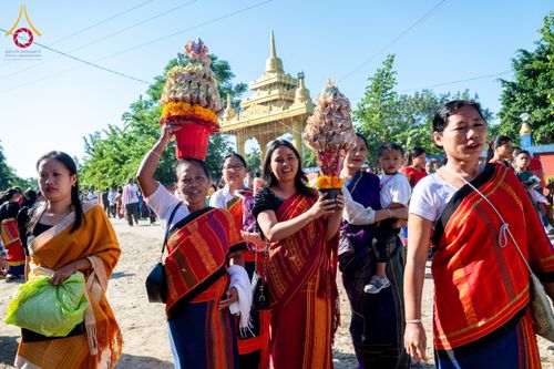 ภาพ No.176189:พิธีทอดกฐินสมทบ โดยมูลนิธิธรรมกาย ในนามหลวงพ่อธัมมชโย ณ วัดสัทธนารามา บานา วิหาร เมืองไดยุน รัฐอรุนาจาลประเทศ ประเทศอินเดีย วันที่ 15 พฤศจิกายน พ.ศ. 2567