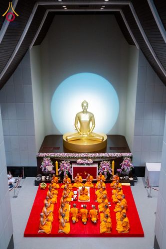 ภาพ No.62128:พิธีอุปสมบทในโครงการอุปสมบทหมู่ บูชาธรรมหลวงพ่อธัมมชโย พ.ศ.2567 ณ อุโบสถ วัดพระธรรมกาย จ.ปทุมธานี วันที่ 13-15 เมษายน พ.ศ. 2567