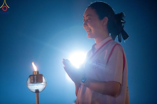 ภาพ No.125030:พิธีเวียนประทักษิณและจุดมาฆประทีป (ชุดที่ 2) ในวันมาฆบูชา เสาร์ที่ 24 กุมภาพันธ์ พ.ศ. 2567 ณ พระมหาธรรมกายเจดีย์ วัดพระธรรมกาย