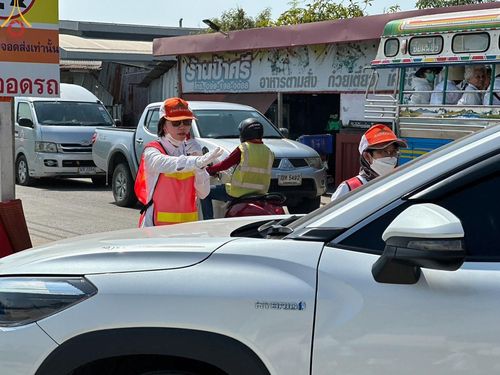 ภาพ No.108669:V.6 บุญเข้า การเตรียมงาน เก็บงาน การรับบุญของเจ้าหน้าที่หน่วยงานต่างๆ เพื่อโครงการธรรมยาตรา กตัญญูบูชามหาปูชนียาจารย์ พระมงคลเทพมุนี (สด จนฺทสโร) พระผู้ปราบมาร อนุสรณ์สถาน 7 แห่ง ปีที่ 12 ระหว่างวันที่ 2 - 31 มกราคม พ.ศ.2567