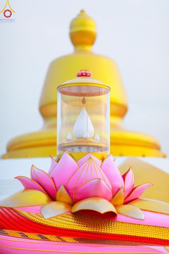 ภาพ No.118481:พิธีตักบาตรพระธรรมยาตรา ปีที่ 12 ณ อนุสรณ์สถานลำดับที่ 5 สถานที่เผยแผ่วิชชาธรรมกายครั้งแรก อนุสรณ์สถานบางปลา จ.นครปฐม วันที่ 25 มกราคม พ.ศ. 2567