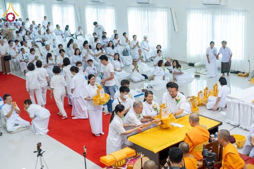 ภาพ No.174361:พิธีทอดกฐินกตัญญูบูชาธรรม ณ ศูนย์ปฏิบัติธรรมพระมงคลเทพมุนี อ.สองพี่น้อง จ.สุพรรณบุรี ในโครงการกฐินสามัคคีทั่วไทย 30,000 วัด บูชาธรรม 80 ปี หลวงพ่อธัมมชโย โดยคณะศิษยานุศิษย์วัดพระธรรมกาย วันที่ 10 พฤศจิกายน พ.ศ. 2567
