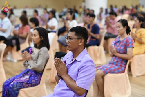 ภาพ No.196061:ผู้ว่าปทุมฯ เปิดงานวันครู ครั้งที่ 69 พ.ศ. 2568 จังหวัดปทุมธานี “เรียนดี มีความสุข : ครูไทยร่วมใจปฏิวัติการศึกษา เด็กฉลาดคิด ฉลาดทำ” ณ วัดพระธรรมกาย - รวมใจระลึกถึงพระคุณบูรพาจารย์ ยกย่องเชิดชูเกียรติผู้ประกอบวิชาชีพทางการศึกษาที่ประกอบคุณงามความดี 