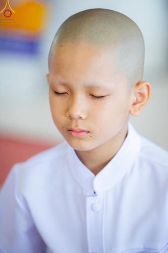 ภาพ No.215070:วันเสาร์ที่ 5 เมษายน พ.ศ. 2568 พิธีเวียนประทักษิณรอบพระมหาธรรมกายเจดีย์  พิธีวันทาเจดีย์ พิธีขอขมาและมอบผ้าไตร ในโครงการบรรพชาสามเณรฟื้นฟูพระพุทธศาสนาทั่วไทย , โครงการหน่อแก้วเปรียญธรรม รุ่นที่ 13 ,  โครงการสามเณรยุวธรรมทายาท รุ่นที่ 33 , โครงการสามเณรมั