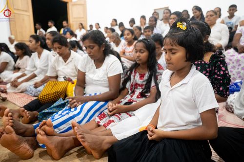 ภาพ No.141166:PhotoStory มหาศรัทธา ธรรมยาตราศรีลังกา EP.6 พิธีจุดวิสาขประทีป 6 วัด ถวายเป็น พุทธบูชา  โครงการสยาม-ลังกา ธรรมยาตรา  ฉลองเทศกาลวิสาขบูชาแห่งชาติ ศรีลังกา  บูชาธรรม 80 ปี หลวงพ่อธัมมชโย วันที่ 16 พฤษภาคม พ.ศ. 2567