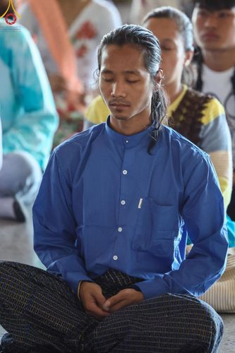 ภาพ No.177695:พิธีตักบาตรและพิธีบูชาข้าวพระ ในวันอาทิตย์ต้นเดือนที่ 1 ธันวาคม พ.ศ. 2567 ณ สภาธรรมกายสากล วัดพระธรรมกาย