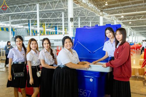 ภาพ No.185980:โครงการตอบปัญหาธรรมะ “ทางก้าวหน้า” ครั้งที่ 42 รอบชิงชนะเลิศระดับชาติ ประจำปี พ.ศ. 2567 วันเสาร์ที่ 21 ธันวาคม พ.ศ. 2567 ชมรมพุทธศาสตร์สากล ร่วมกับสมาคมพุทธศาสตร์สากล และชมรมพุทธศาสตร์สถาบันอุดมศึกษา 35 แห่งทั่วประเทศ ณ ห้องแก้วสารพัดนึก 2 วัดพระธรรมกาย 