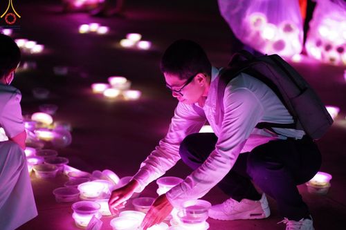 ภาพ No.150701:V.44 เพื่อพ่อ ภาพเตรียมงาน ปฎิบัติงาน ของเจ้าหน้าที่ อาสาสมัคร ทุกสถานะ เพื่อความสำเร็จ ในงานวันธรรมชัย วันอังคารที่ 27 สิงหาคม พ.ศ. 2567