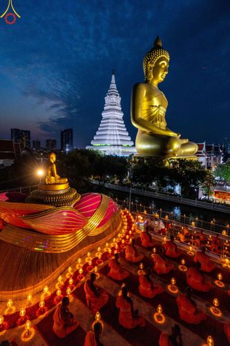 ภาพ No.119282:พิธีจุดประทีปถวายเป็นพุทธบูชา และบูชาธรรมมหาปูชนียาจารย์ พระมงคลเทพมุนี(สด จนฺทสโร) ในโครงการธรรมยาตราฯ วันที่ 26 มกราคม พ.ศ. 2567 ณ อาคารธรรมยาตรา กตัญญูบูชามหาปูชนียาจารย์ ตรงข้ามวัดปากน้ำภาษีเจริญ จ.กรุงเทพมหานคร