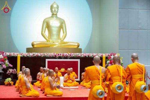 ภาพ No.277845:วันเสาร์ที่ 6 ธันวาคม พ.ศ. 2568 พิธีบรรพชาอุปสมบทและพิธีถวายบาตร โครงการอุปสมบทบูชาธรรมมหาปูชนียาจารย์ ประจำปี พ.ศ.2568 โครงการบวชพระนานาชาติ AEC และ WAB รุ่น CEO (นักบริหาร) รุ่นที่ 5 ณ มหาธรรมกายเจดีย์ วัดพระธรรมกาย