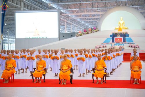 ภาพ No.180658:พิธีบรรพชาอุปสมบท โครงการอุปสมบทบูชาธรรมมหาปูชนียาจารย์ ประจำปีพุทธศักราช 2567 วันเสาร์ที่ 7 ธันวาคมพ.ศ. 2567 ณ วัดพระธรรมกาย จ.ปทุมธานี