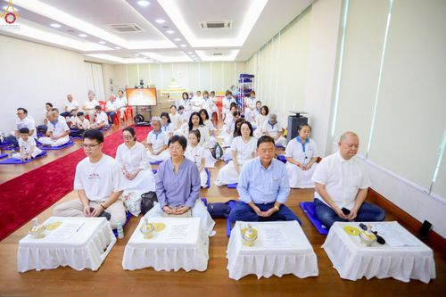 ภาพ No.244972:วันที่ 30-31 สิงหาคม พ.ศ. 2568 พิธีฉลองสมโภช พระบรมสารีริกธาตุ ณ วัดพระธรรมกายกัวลาลัมเปอร์ ประเทศมาเลเซีย เพื่ออัญเชิญไปประดิษฐาน ณ วัดพุทธมหาวิหาร ประเทศศรีลังกา