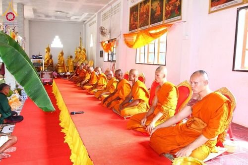 ภาพ No.176822:พิธีทอดกฐิน ณ วัดชุมทองสามัคคีธรรม ต.วังใหม่ อ.วังสมบูรณ์ จ.สระแก้ว ในโครงการทอดกฐินสามัคคีทั่วไทย 30,000 วัด บูชาธรรม 80 ปี หลวงพ่อธัมมชโย โดยคณะศิษยานุศิษย์วัดพระธรรมกาย วันที่ 15 พฤศจิกายน พ.ศ. 2567