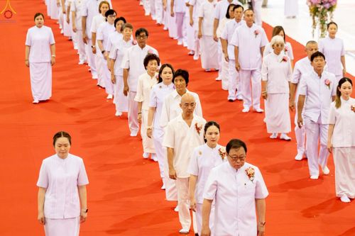 ภาพ No.242492:วันอาทิตย์ที่ 31 สิงหาคม พ.ศ. 2568 งานบุญวันอาทิตย์ พิธีจุดเทียนใจ ไฟนิรันด์ อนันตชัย ณ วัดพระธรรมกาย จ.ปทุมธานี