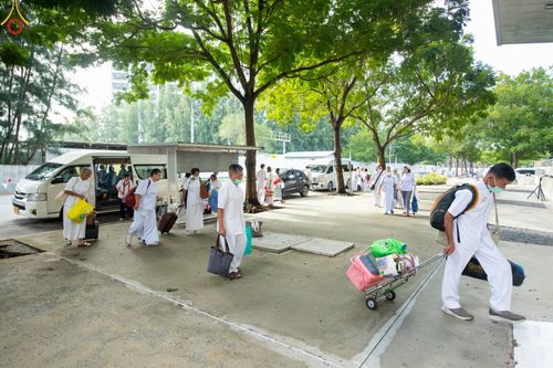 ภาพ No.88864:พิธีบูชาครูผู้ค้นพบวิชชาธรรมกาย วันศุกร์ที่ 29 กันยายน พ.ศ. 2566 วันเพ็ญขึ้น 15 ค่ำ เดือน 10 ณ วัดพระธรรมกาย