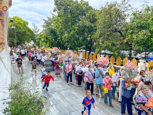 ภาพ No.97015:พิธีทอดกฐินสามัคคีทั่วไทย 5,000 วัด ณ วัดทองศาลางาม กรุงเทพมหานคร วันที่ 19 พฤศจิกายน พ.ศ. 2566