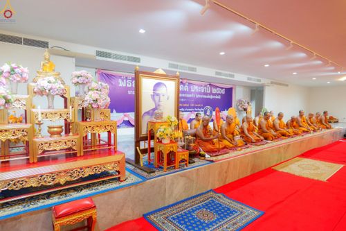 ภาพ No.260402:วันที่ 19 ตุลาคม พ.ศ. 2568 พิธีทอดกฐินสามัคคีทั่วไทย 30,000 วัด โดยคณะศิษยานุศิษย์ บูชาธรรม 81 ปี หลวงพ่อธัมมชโย ณ วัดเทพวนาราม ต.ศรีสุนทร อ.ถลาง จ.ภูเก็ต