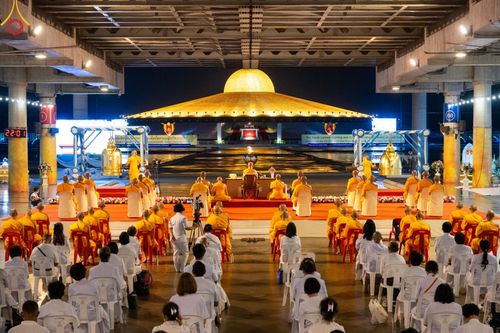 ภาพ No.137361:พิธีฉลองชัยสวดมนต์บทธรรมจักร 6,400,000,000 จบ ณ มหารัตนวิหารคด วัดพระธรรมกาย ในวันวิสาขบูชา พุธที่ 22 พฤษภาคม พ.ศ. 2567 ( วันพระขึ้น 15 ค่ำ เดือน 6 )