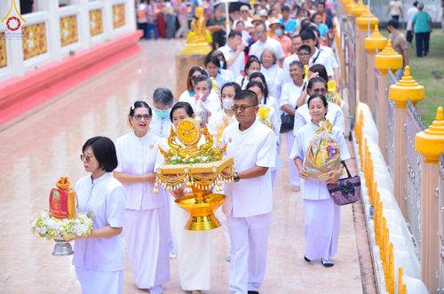 ภาพ No.163356:โครงการกฐินสามัคคีทั่วไทย 30,000 วัด บูชาธรรม 80 ปี หลวงพ่อธัมมชโย โดย คณะศิษยานุศิษย์วัดพระธรรมกาย ณ วัดหนองกระโดน อ.เมือง จ.นครปฐม วันที่ 19 ตุลาคม พ.ศ. 2567