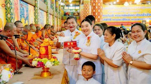 ภาพ No.254709:วันที่ 12 ตุลาคม พ.ศ. 2568 พิธีทอดกฐินสามัคคีทั่วไทย 30,000 วัด โดยคณะศิษยานุศิษย์ บูชาธรรม 81 ปี หลวงพ่อธัมมชโย ณ วัดครุนอก อ.พระประแดง จ.สมุทรปราการ