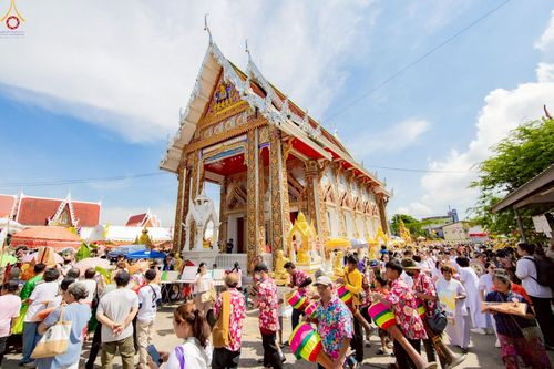 ภาพ No.264765:วันที่ 23 ตุลาคม พ.ศ. 2568 พิธีทอดกฐินสามัคคีทั่วไทย 30,000 วัด โดยคณะศิษยานุศิษย์ บูชาธรรม 81 ปี หลวงพ่อธัมมชโย ณ วัดอัยยิการาม อ.คลองหลวง จ.ปทุมธานี