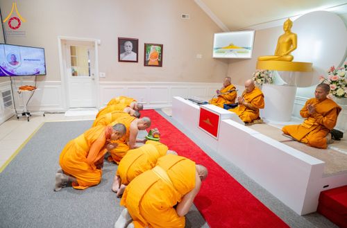 ภาพ No.135428:พิธีเจริญพระพุทธมนต์สมโภช แก้วบรมจักรพรรดิรัตนอนันต์ สถาปนาอาคารปฏิบัติธรรม แก้วธรรมชัยรัตนอนันต์ บูชาธรรมเนื่องในโอกาสอายุวัฒนมงคล 80 ปี หลวงพ่อธัมมชโย (22 เมษายน พ.ศ. 2567) วันพุธที่ 3 เมษายน พ.ศ. 2567 ณ วัดพระธรรมกายเทนเนสซี ประเทศสหรัฐอเมริกา