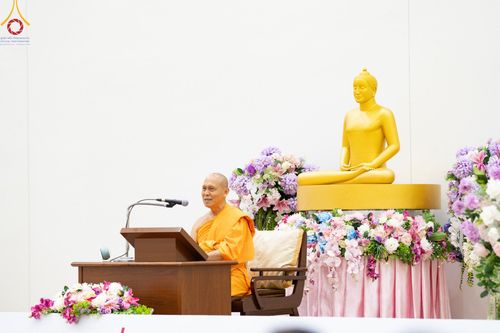 ภาพ No.157312:โครงการ อุบาสกแก้ว อุบาสิกาแก้ว รุ่นที่ 3 ตัวแทนทอดกฐินสามัคคีทั่วไทย 30,000 วัด บูชาธรรม 80 ปี หลวงพ่อธัมมชโย ระหว่างวันที่ 19-22 กันยายน พ.ศ. 2567 โซนกรุงเทพฯ-สมุทรปราการ ณ อาคาร 115 ปี คุณยายอาจารย์ฯ วัดพระธรรมกาย