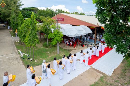 ภาพ No.255816:วันที่ 14 ตุลาคม พ.ศ. 2568 พิธีทอดกฐินสามัคคีทั่วไทย 30,000 วัด โดยคณะศิษยานุศิษย์ บูชาธรรม 81 ปี หลวงพ่อธัมมชโย ณ ศูนย์ปฏิบัติธรรมชัยนาท ต.ธรรมามูล อ.ชัยนาท จ.ชัยนาท